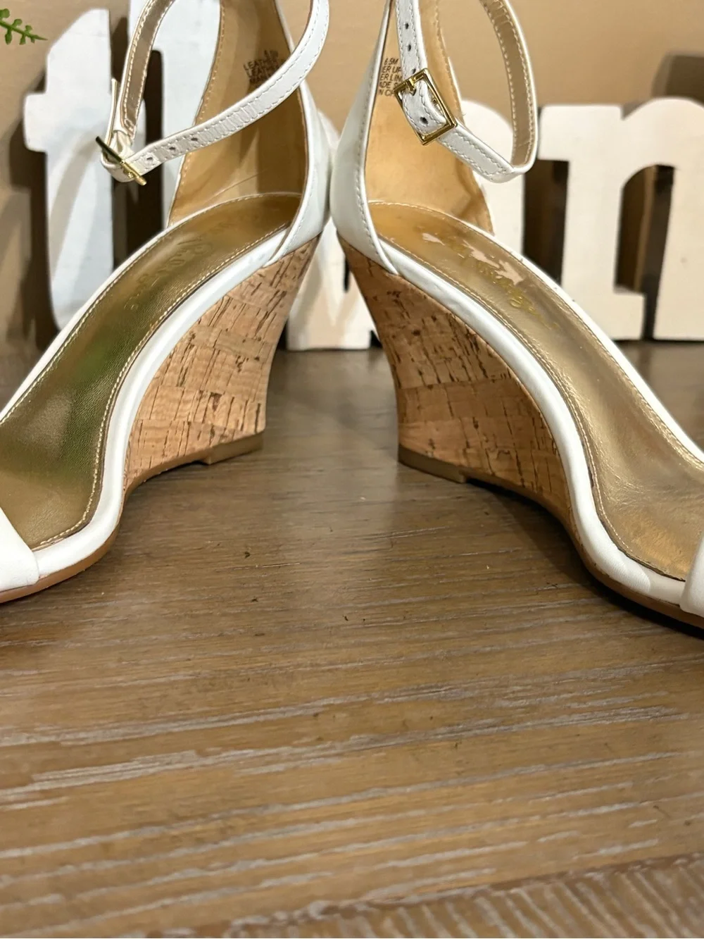 Lilly Pulitzer Jenna Wedge Resort White Ankle Strap Sandals Cork Wedge Size 6.5M